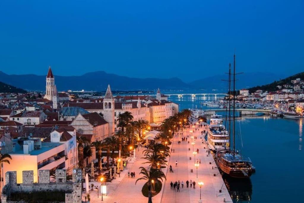 Bird View Apartment Carlissima Trogir Extérieur photo