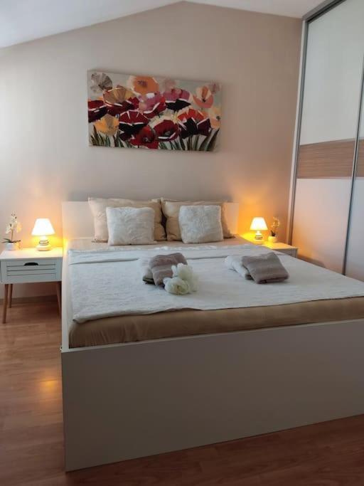 Bird View Apartment Carlissima Trogir Extérieur photo