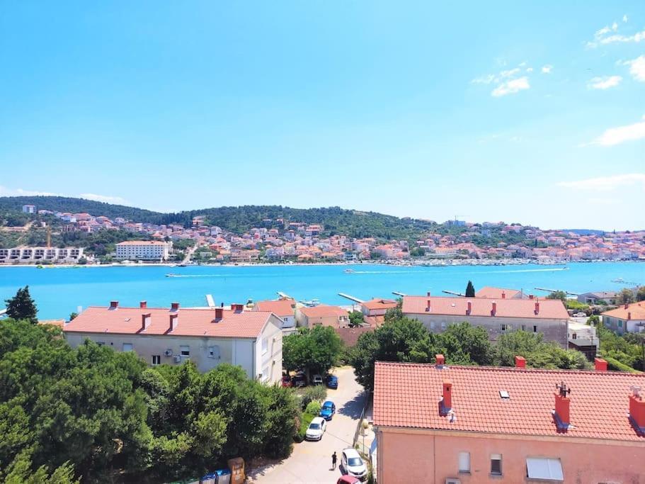 Bird View Apartment Carlissima Trogir Extérieur photo