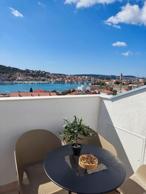 Bird View Apartment Carlissima Trogir Extérieur photo